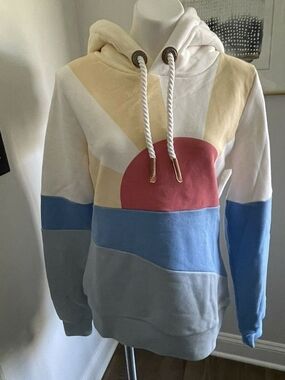 Wanakome - Sunrise Hoodie